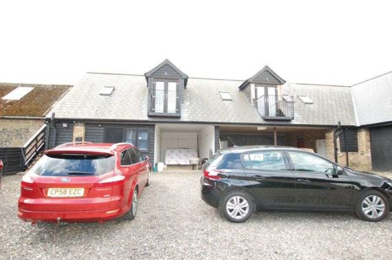 1 Bedroom Flat